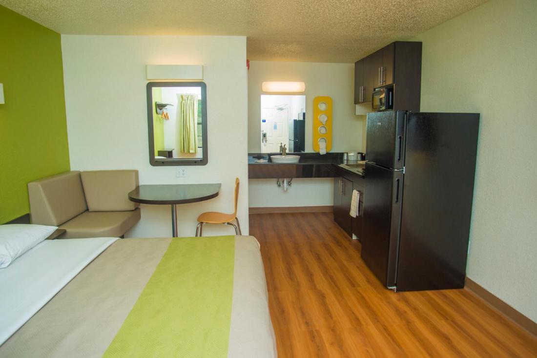 Motel 6-Palestine, Tx ภายนอก รูปภาพ