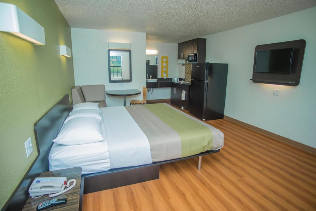 Motel 6-Palestine, Tx ภายนอก รูปภาพ